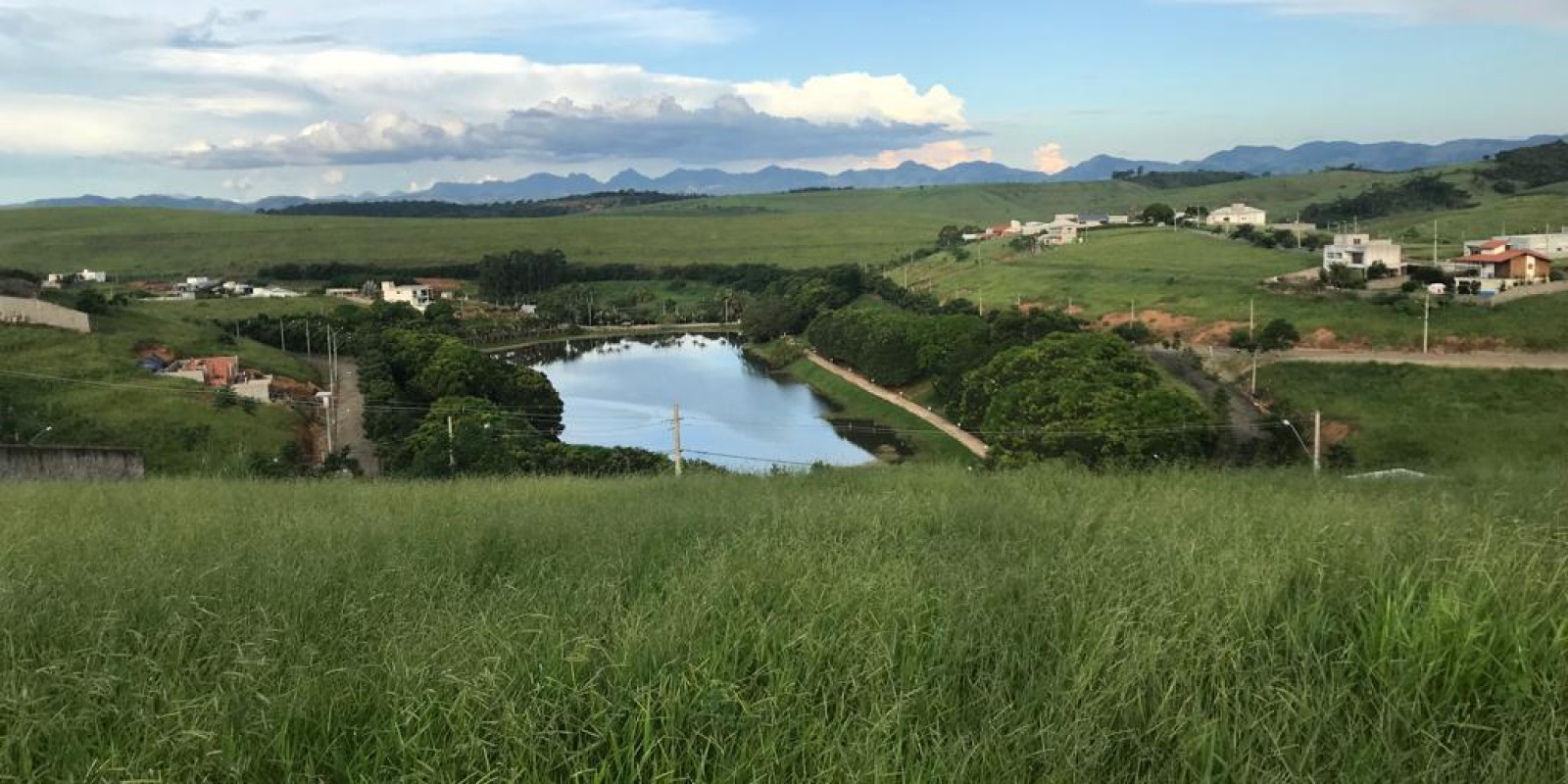 Vende-se Lote Condomínio Lagoonville
